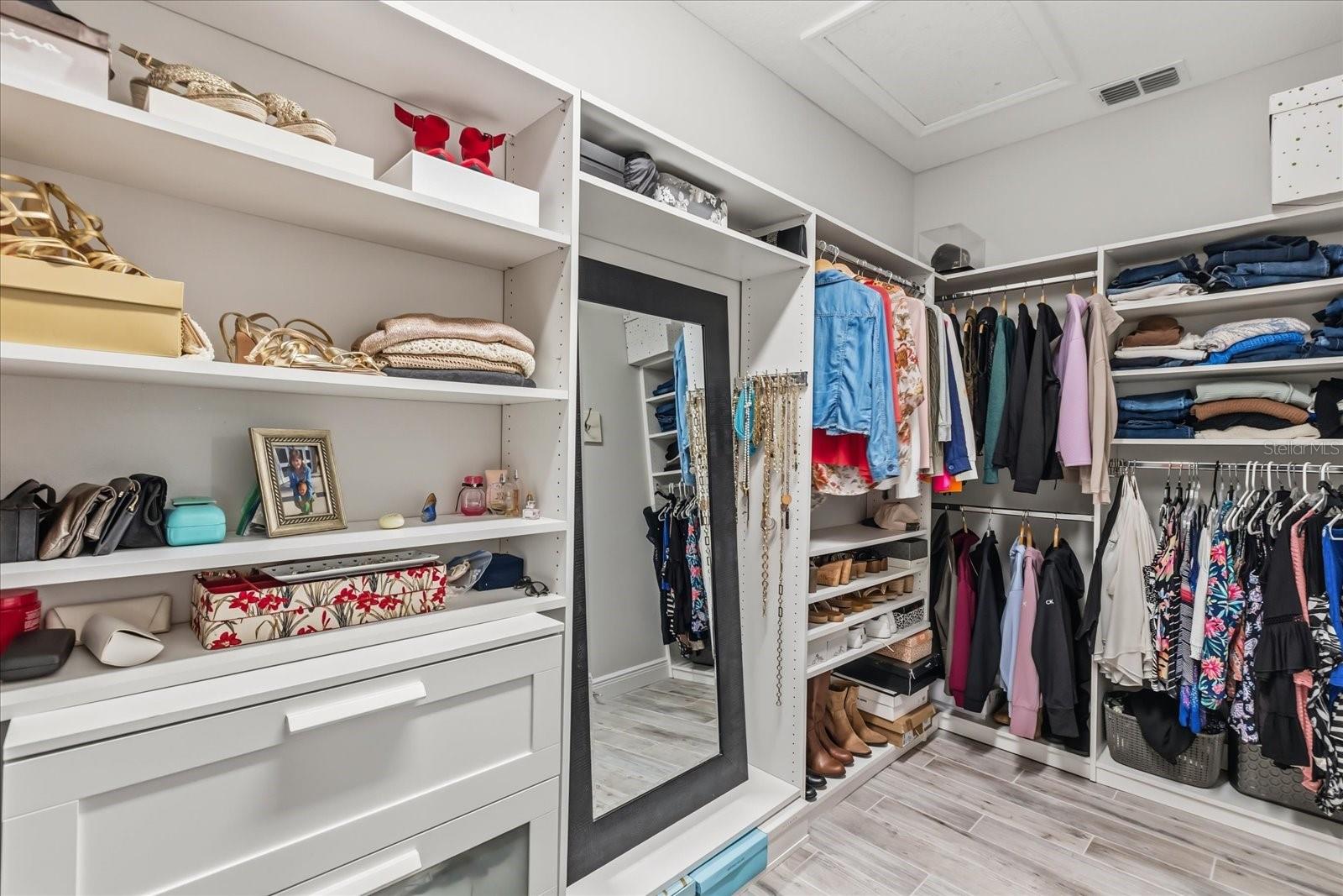 Image 19 of 47 For 1169 Fieldstone Circle