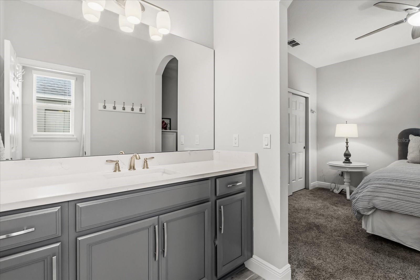 Image 23 of 47 For 1169 Fieldstone Circle