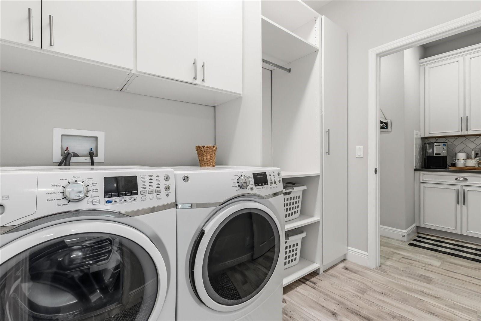 Image 36 of 47 For 1169 Fieldstone Circle