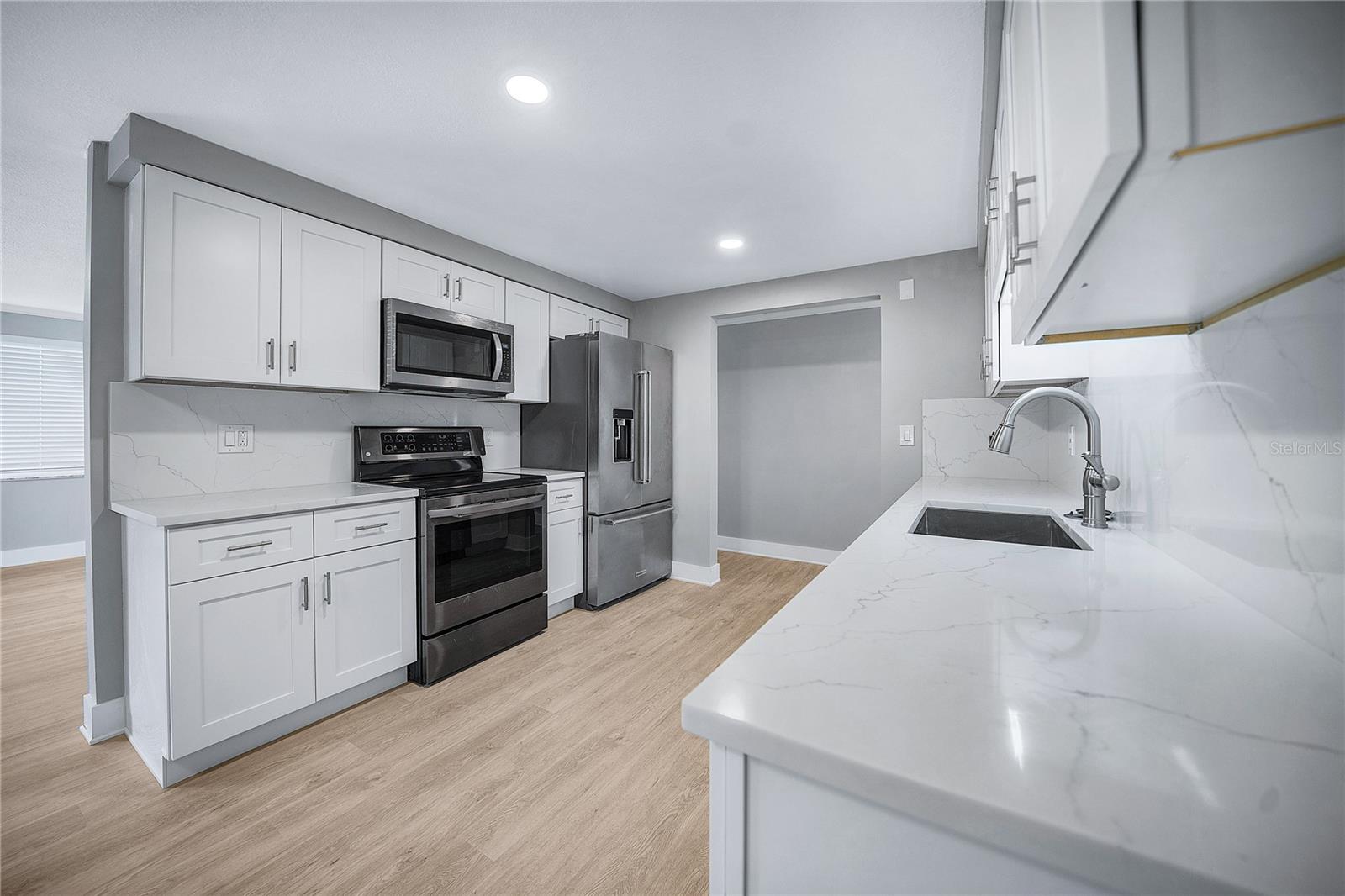 Image 18 of 43 For 9151 Fairweather Drive