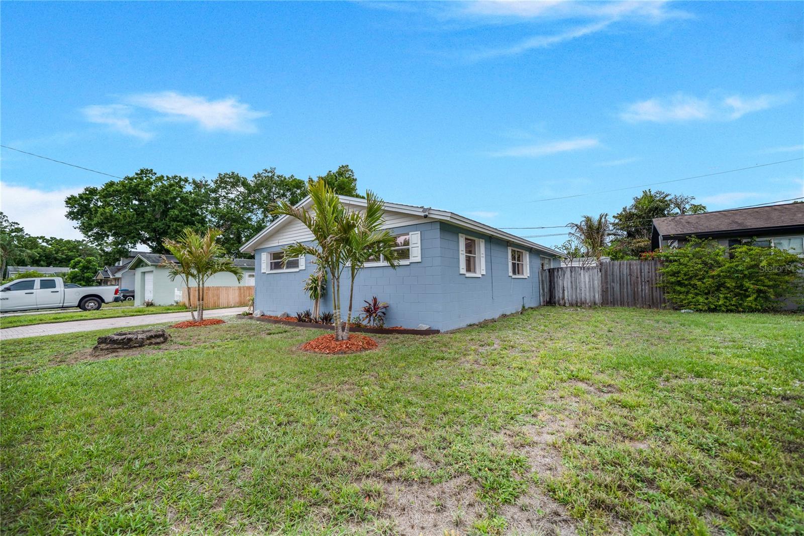 Image 5 of 43 For 9151 Fairweather Drive