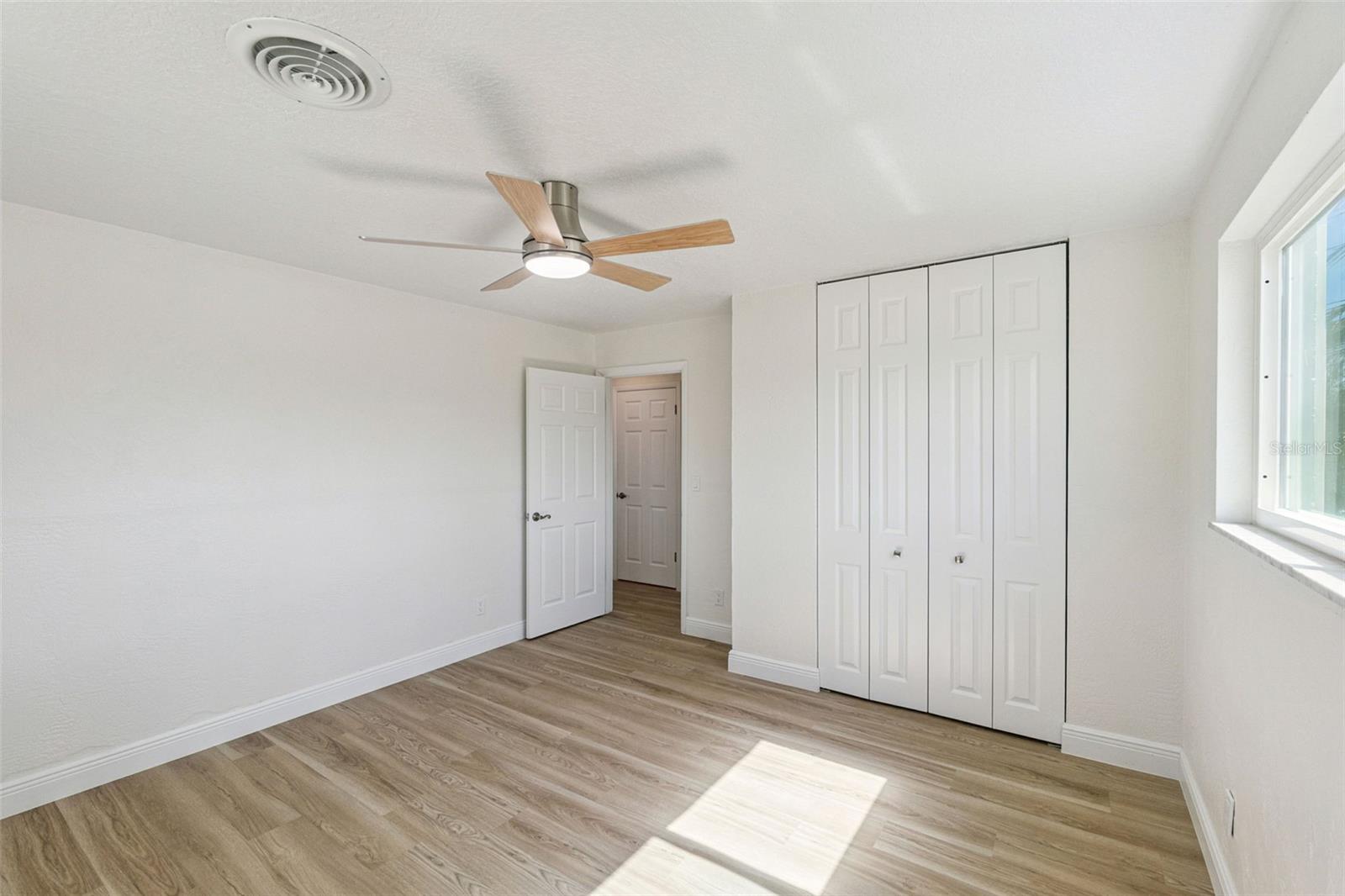 Image 17 of 47 For 3050 Princeton Avenue