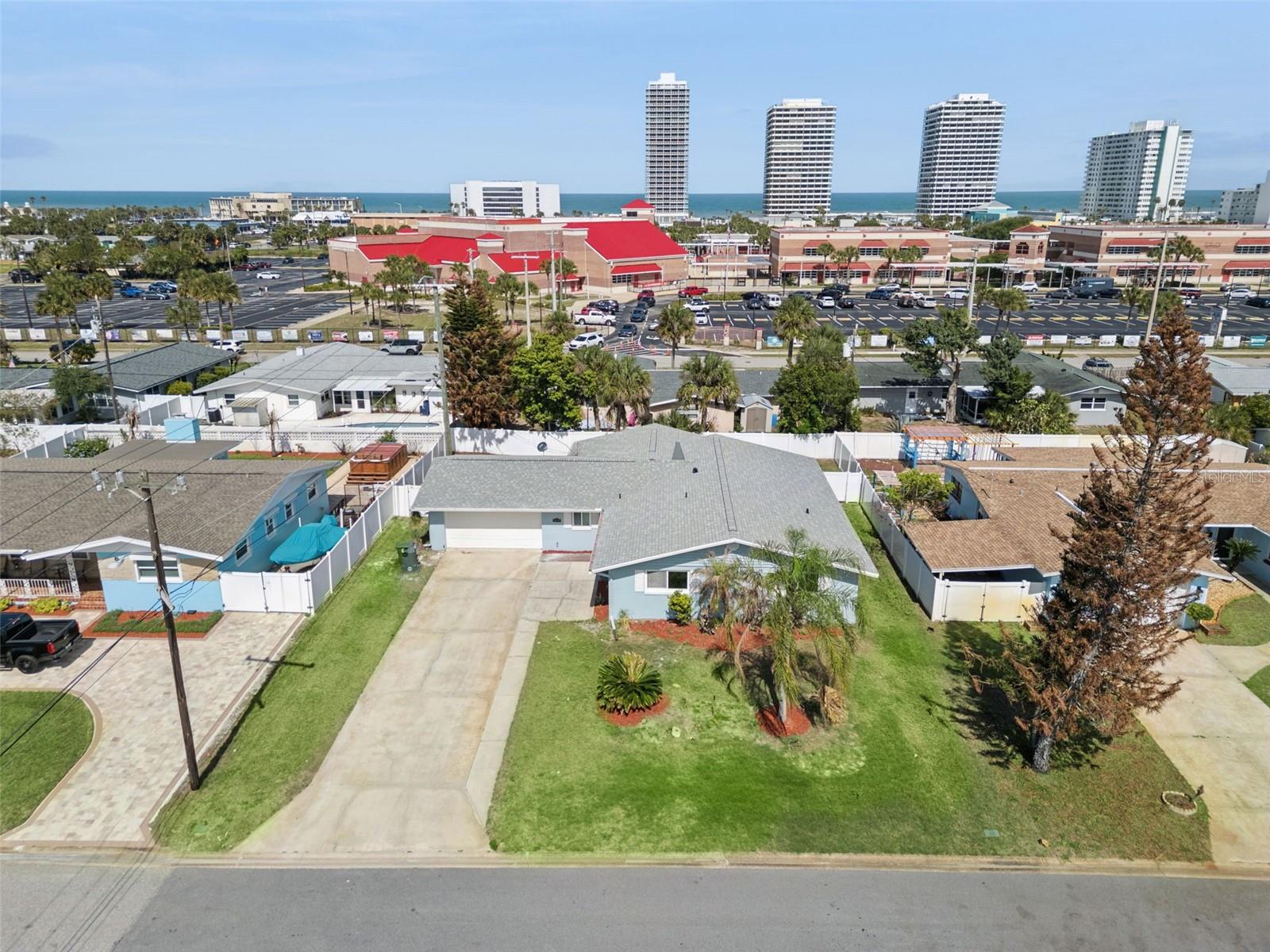 Image 35 of 47 For 3050 Princeton Avenue