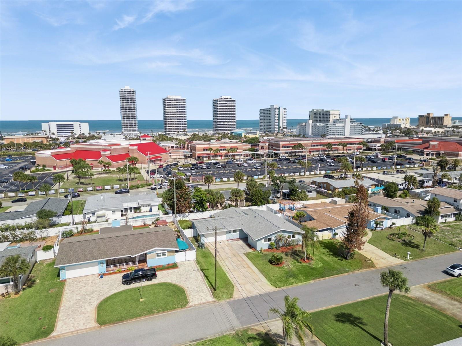 Image 43 of 47 For 3050 Princeton Avenue