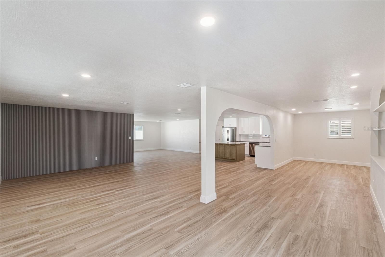 Image 7 of 47 For 3050 Princeton Avenue