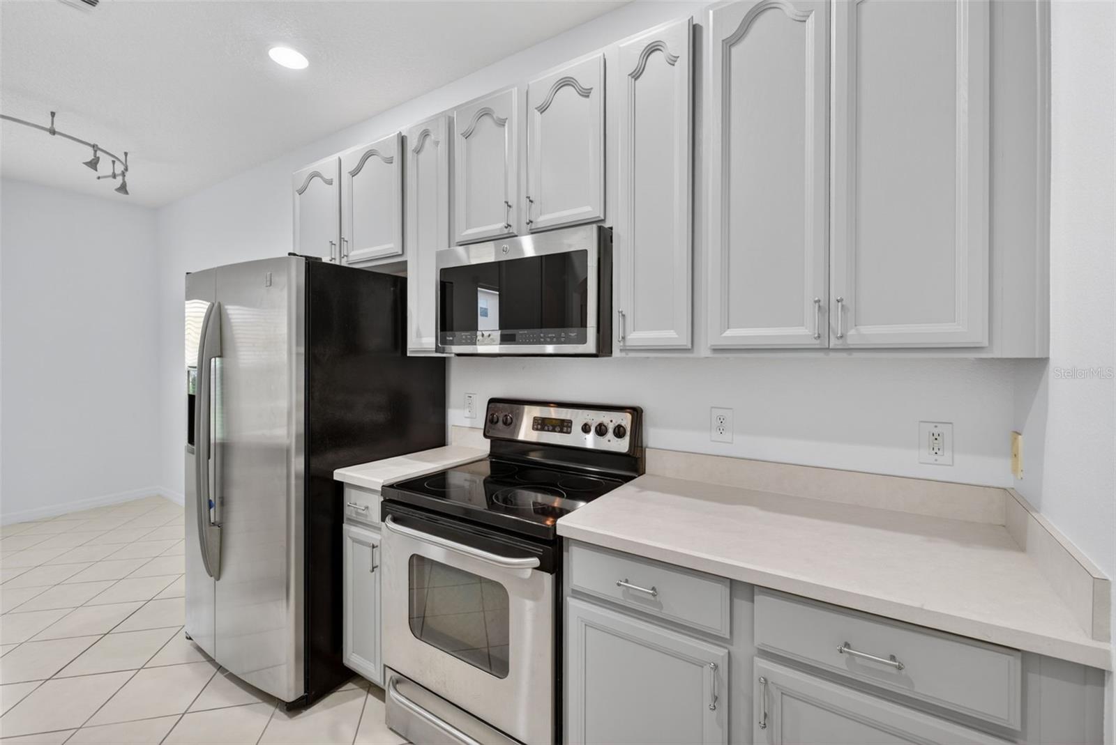 Image 12 of 44 For 721 Fortanini Circle