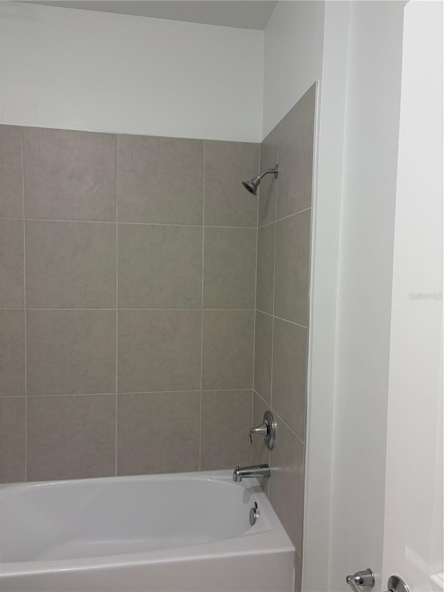 Image 12 of 26 For 5107 Bridgehaven Road