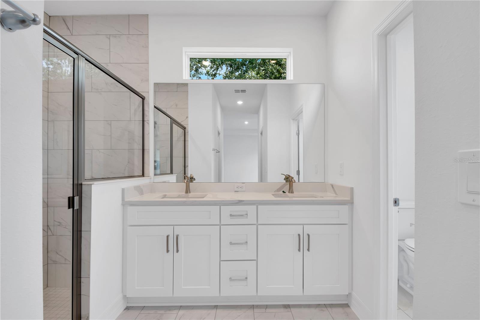 Image 24 of 43 For 506 Marion Oaks Trail