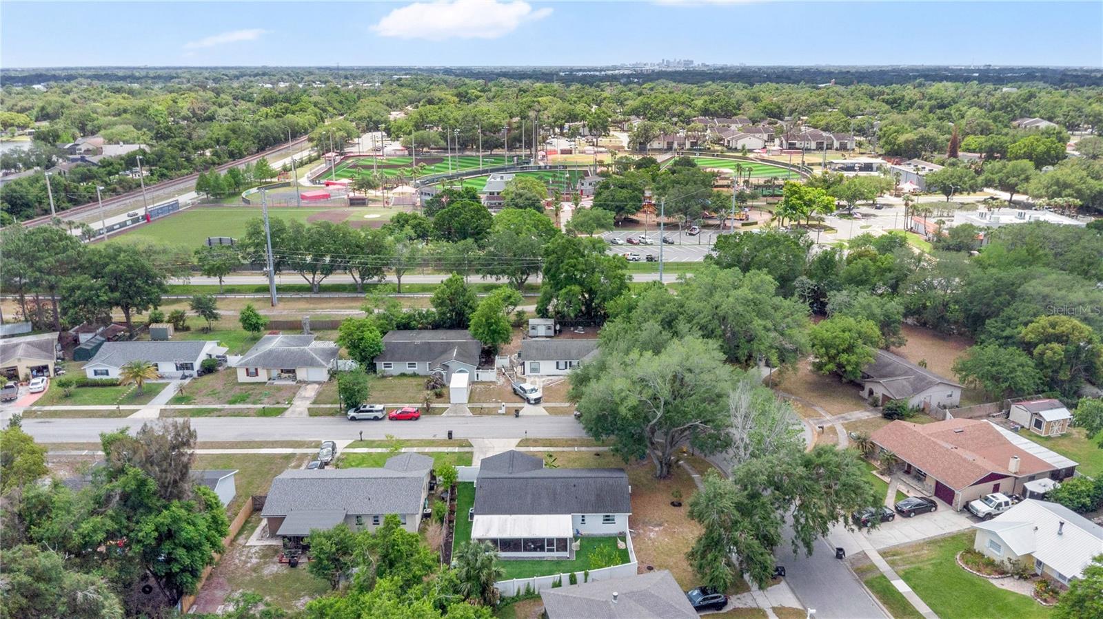 Image 27 of 31 For 851 Darwin Drive