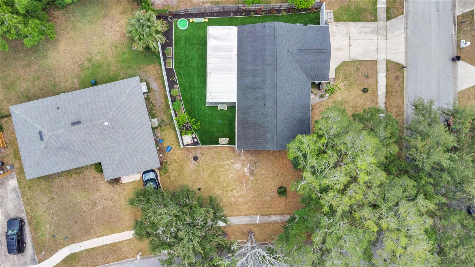 Image 28 of 31 For 851 Darwin Drive