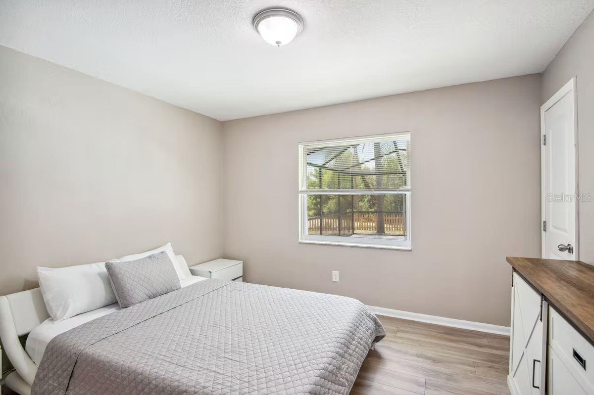 Image 11 of 14 For 6506 Seafairer Drive