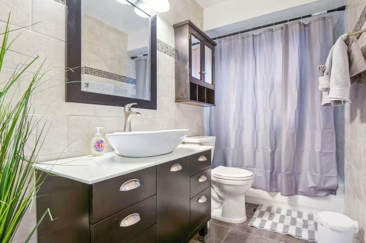 Image 12 of 14 For 6506 Seafairer Drive