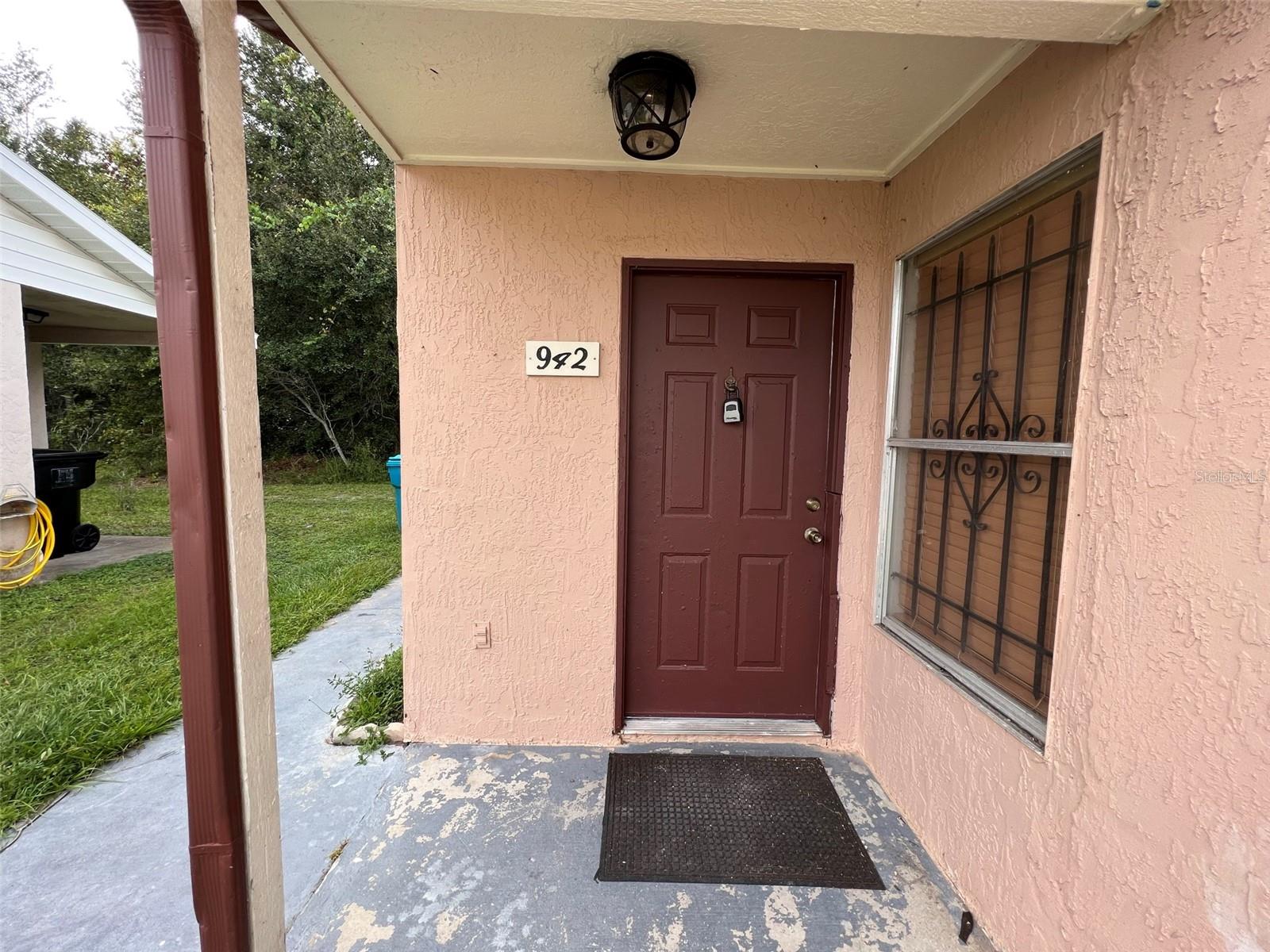 Image 2 of 15 For 942 Loquat Tree Road