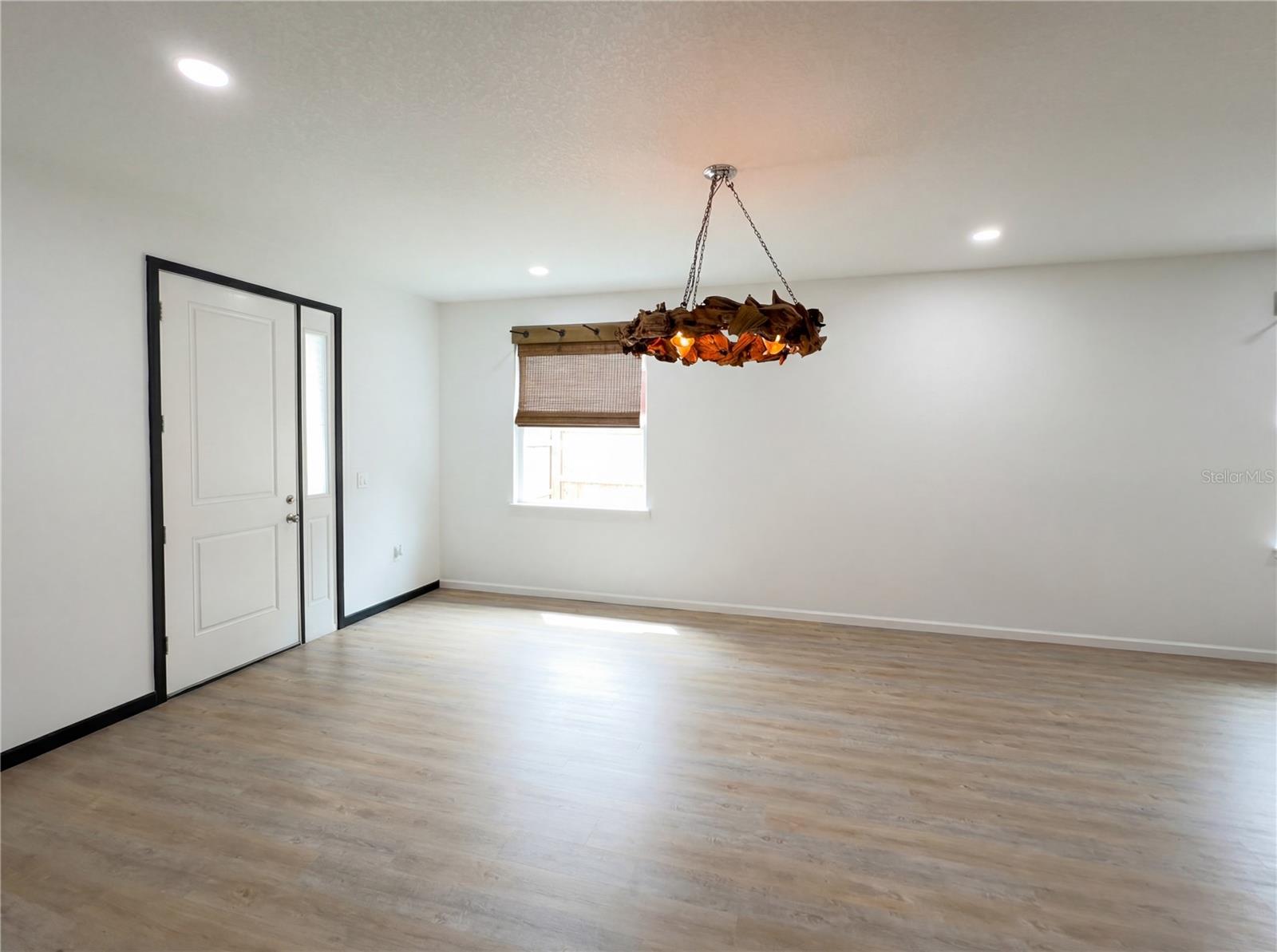 Image 10 of 20 For 1254 Dunbar Street