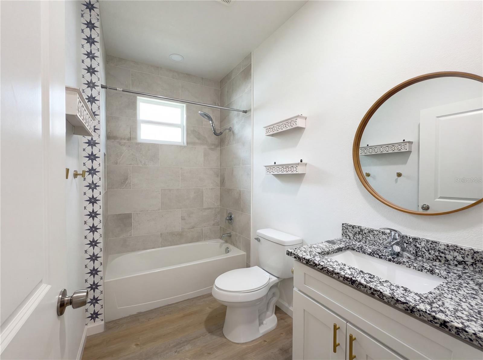 Image 6 of 20 For 1254 Dunbar Street