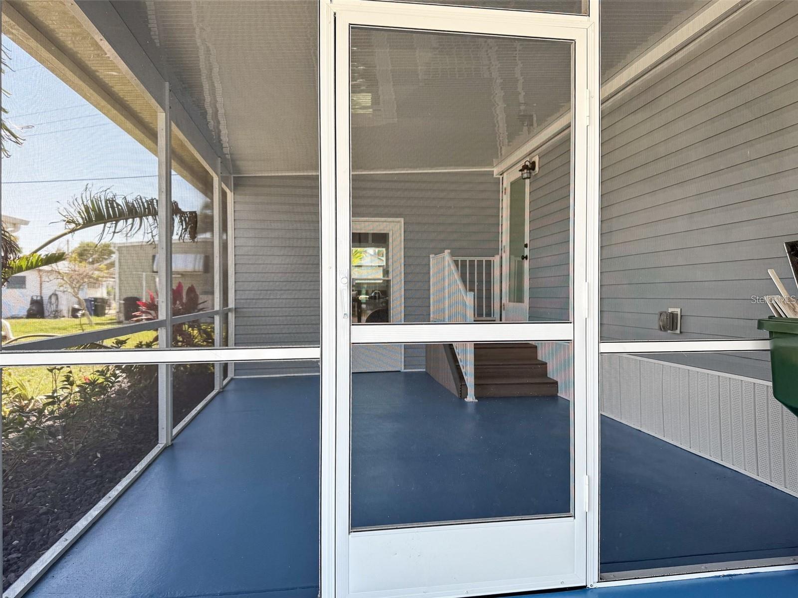 Image 16 of 25 For 5141 Oakland Hills Avenue