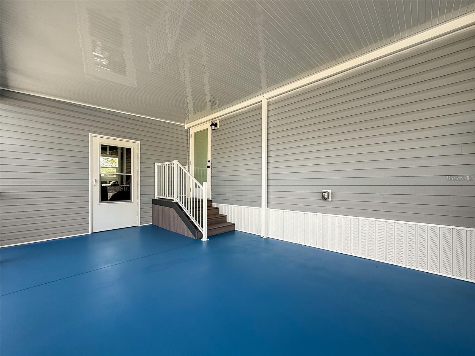 Image 17 of 25 For 5141 Oakland Hills Avenue