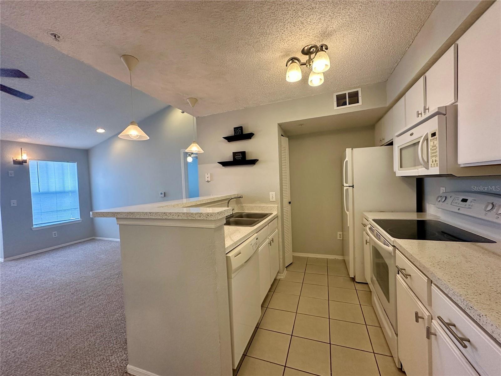 Image 3 of 14 For 2212 Grand Cayman Court 1633