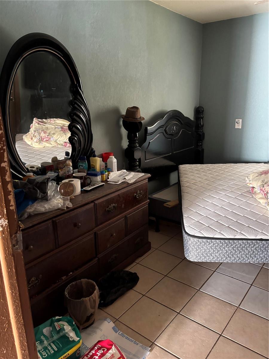 Image 5 of 14 For 1416 Southwest Road