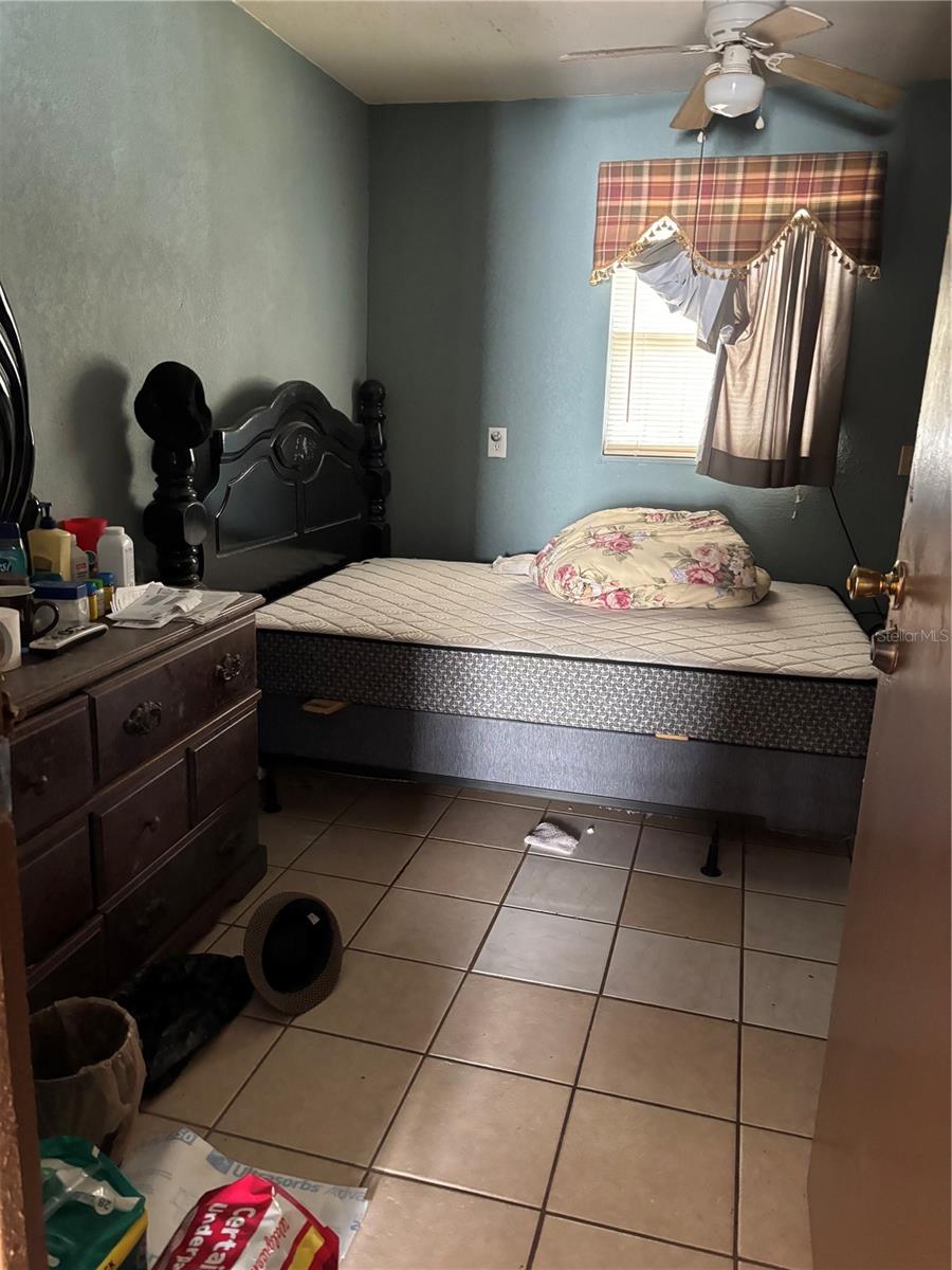 Image 6 of 14 For 1416 Southwest Road