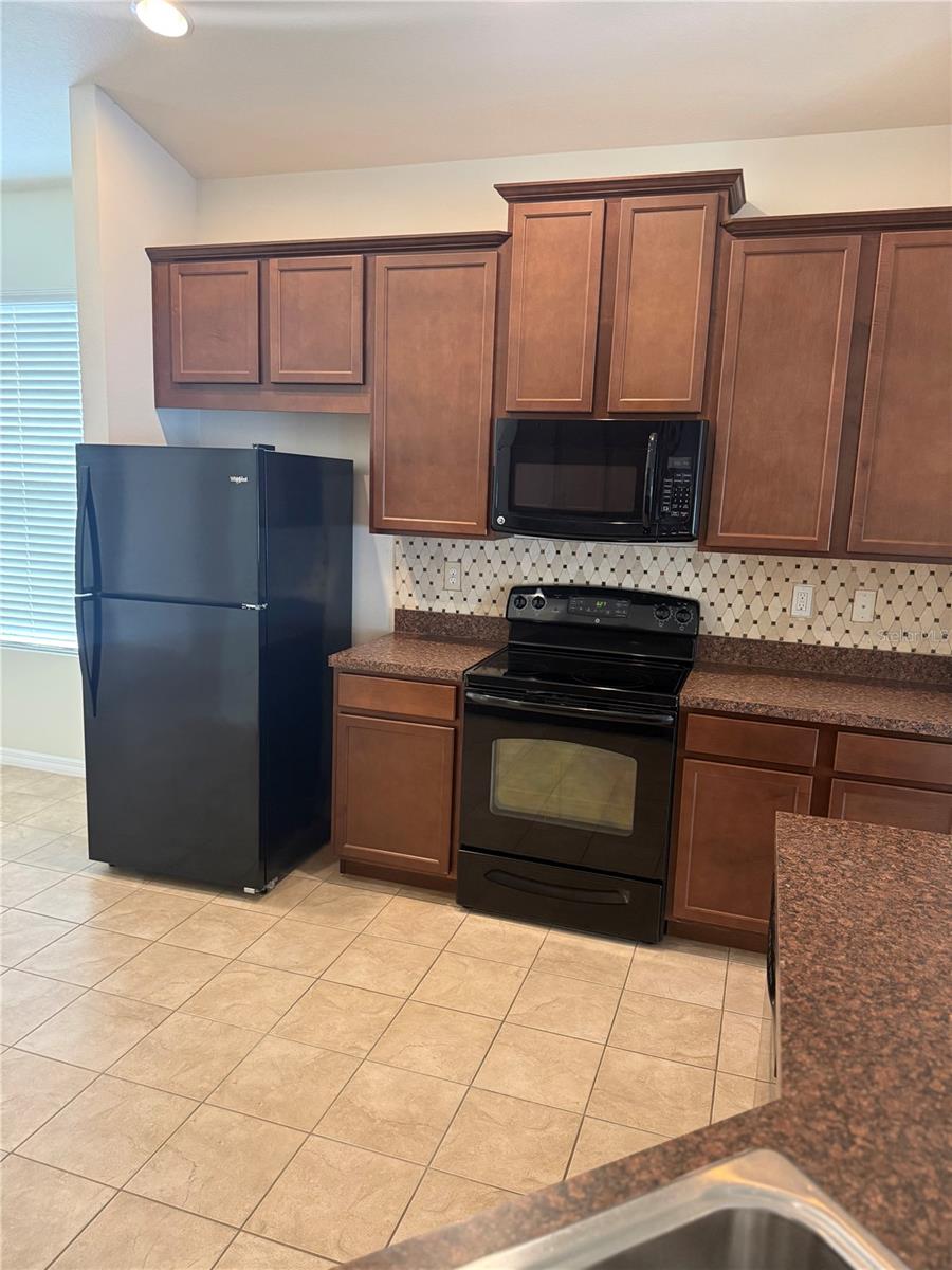 Image 8 of 24 For 2862 Running Brook Circle