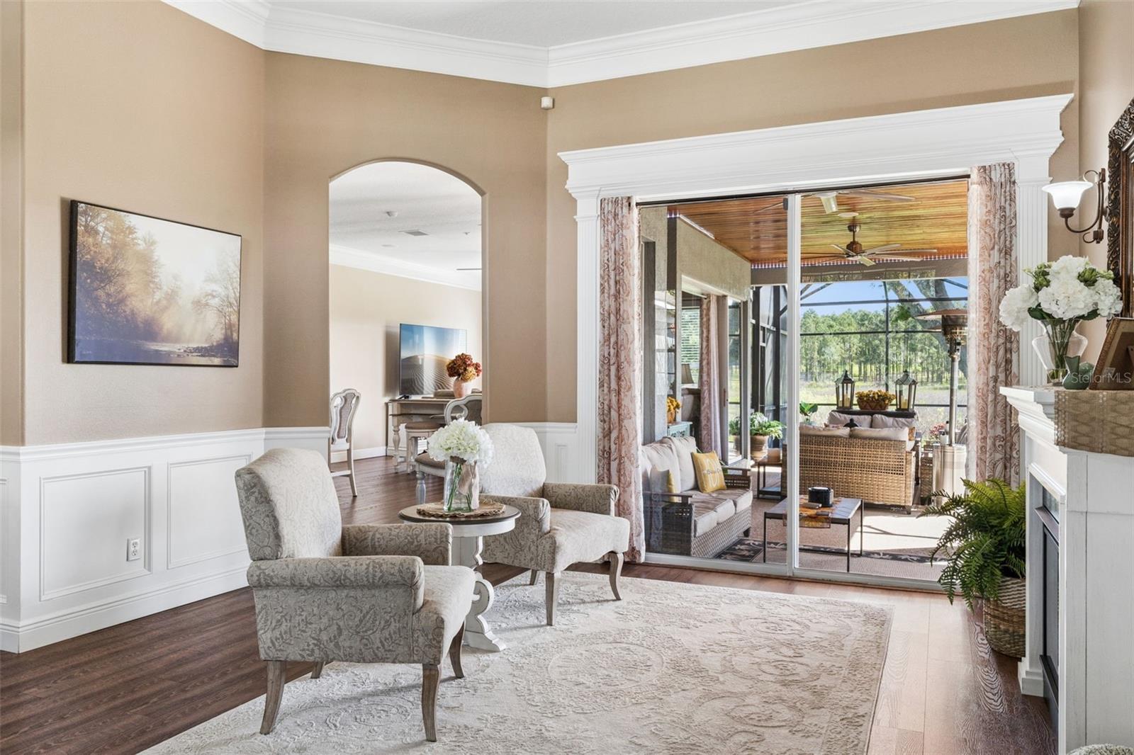 Image 14 of 51 For 10740 Arrowtree Boulevard