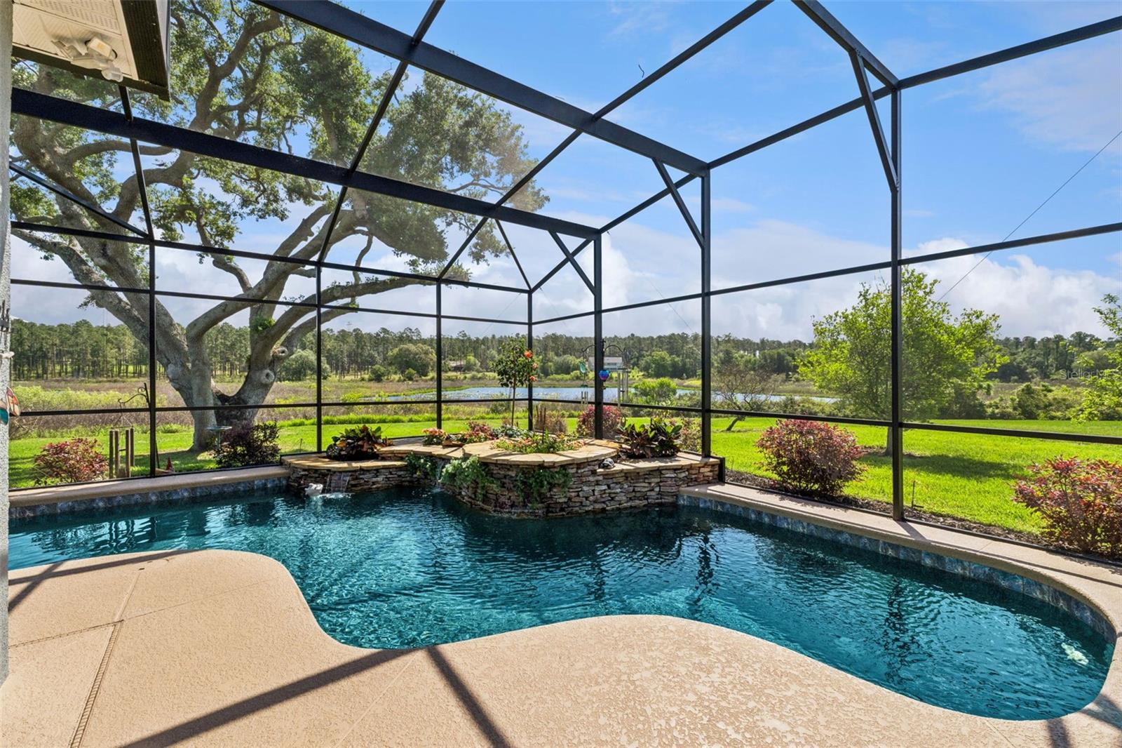 Image 2 of 51 For 10740 Arrowtree Boulevard