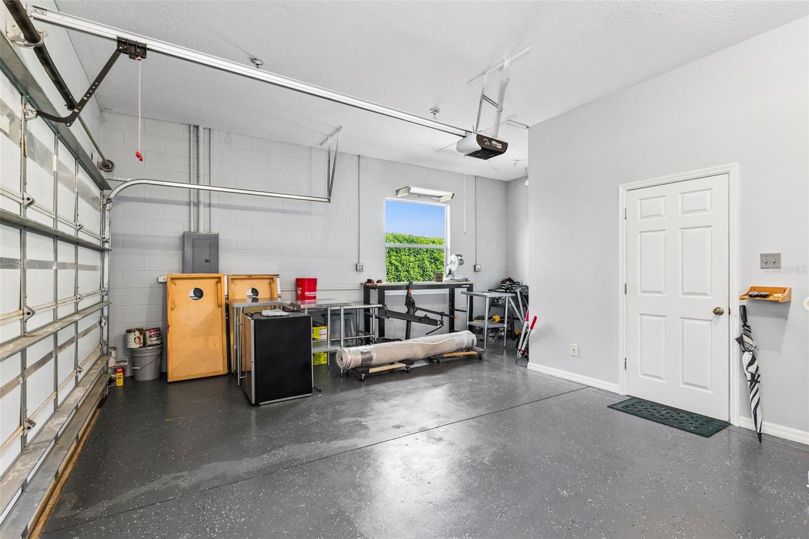 Image 21 of 51 For 10740 Arrowtree Boulevard