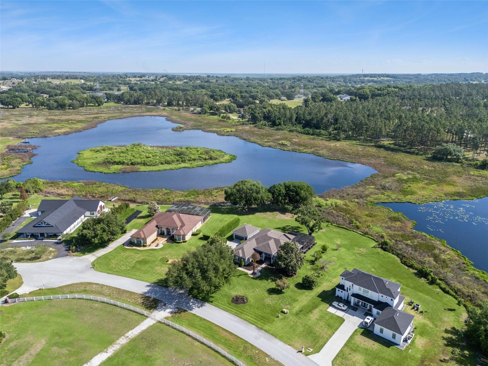 Image 3 of 51 For 10740 Arrowtree Boulevard