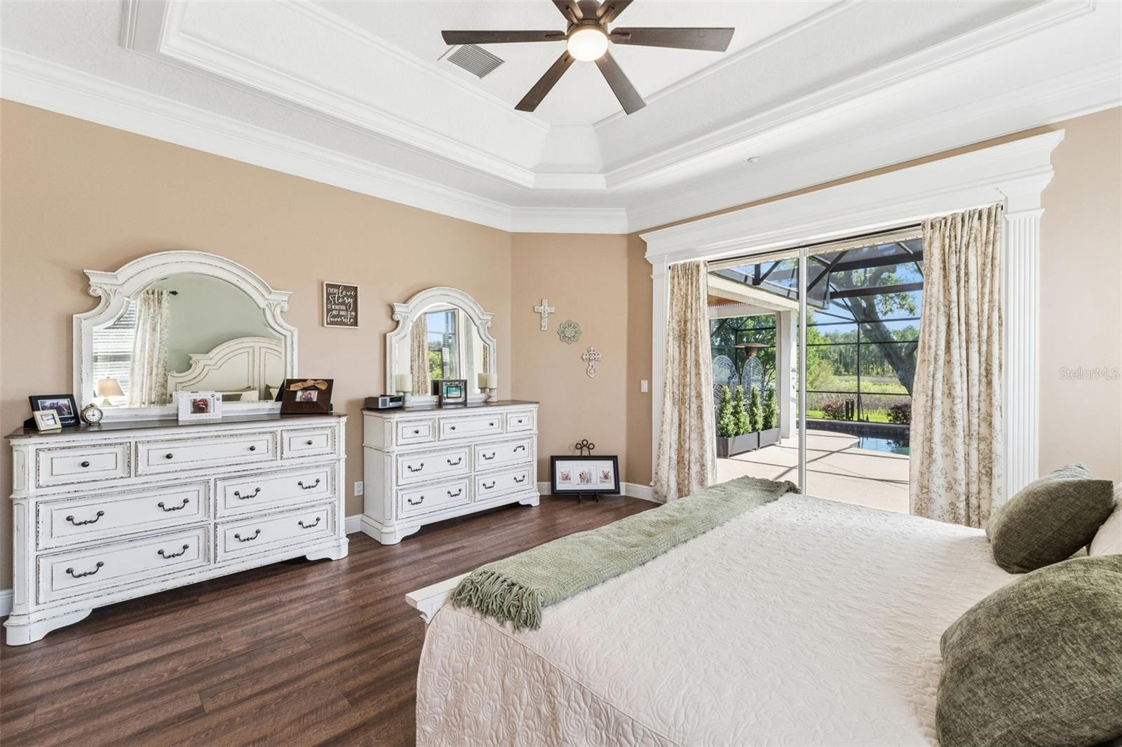 Image 35 of 51 For 10740 Arrowtree Boulevard