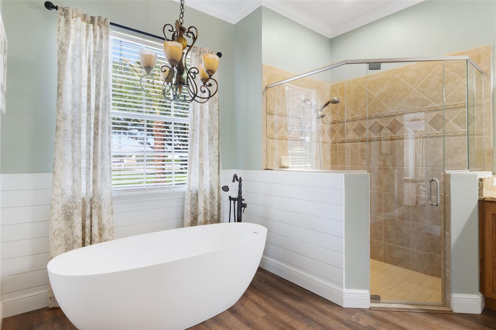 Image 37 of 51 For 10740 Arrowtree Boulevard