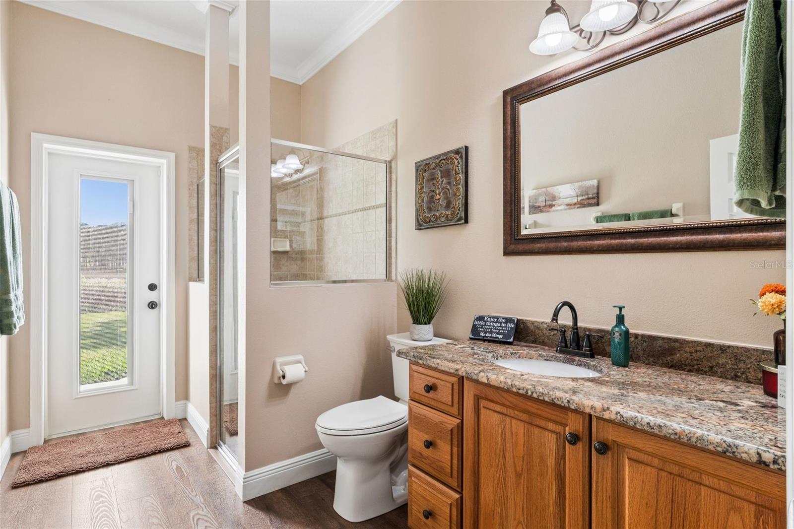 Image 43 of 51 For 10740 Arrowtree Boulevard