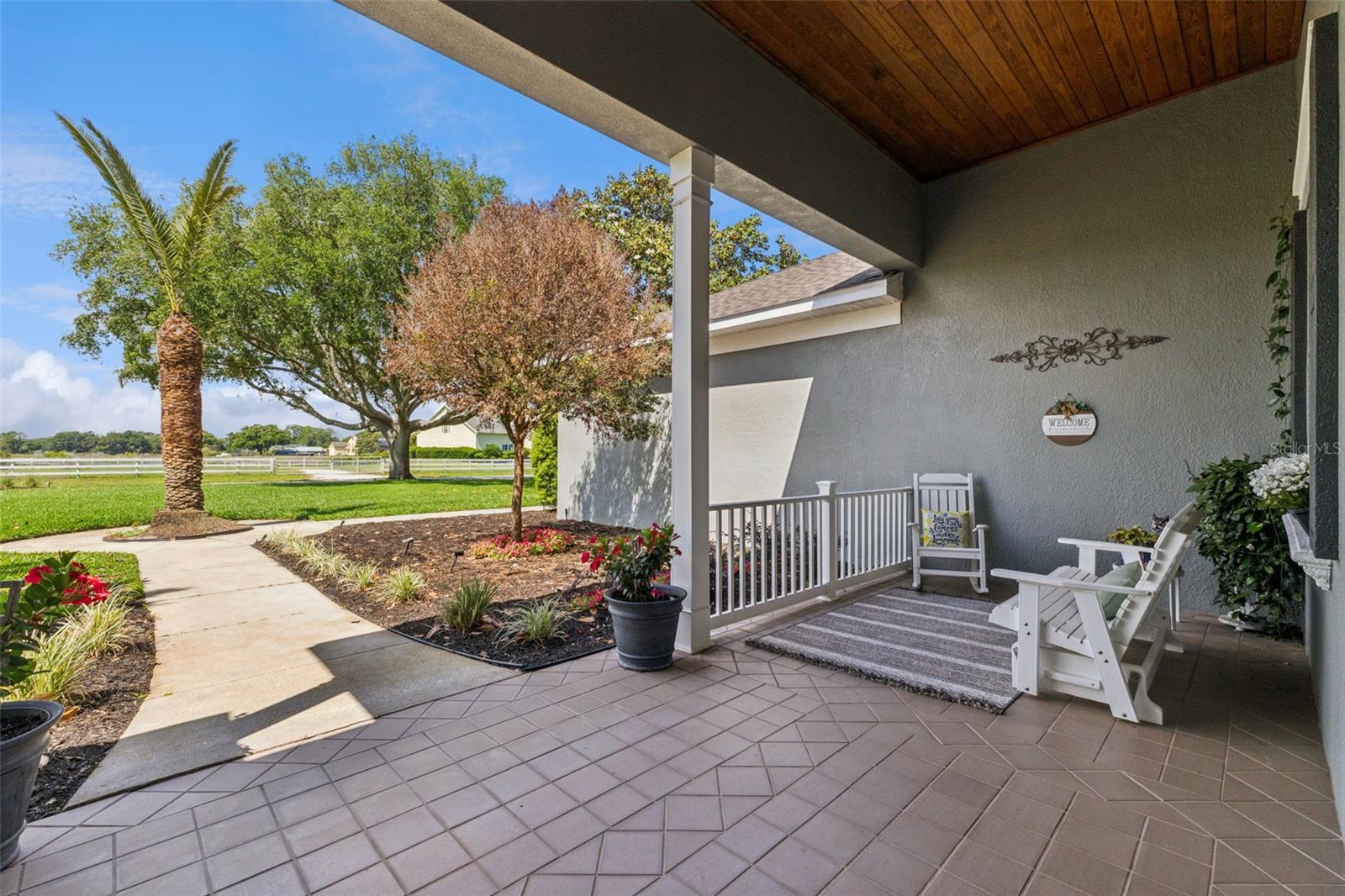 Image 9 of 51 For 10740 Arrowtree Boulevard