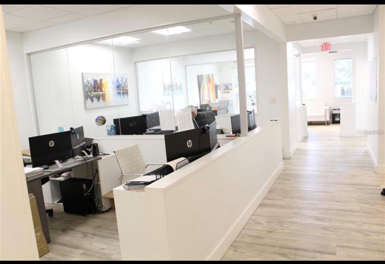 Image 5 of 12 For 6457 Hazeltine National Drive 6