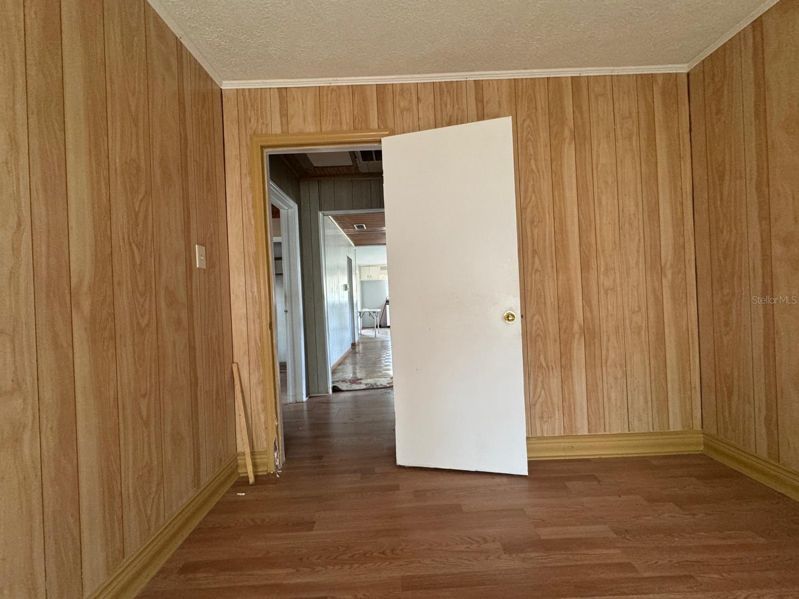 Image 13 of 23 For 1495 Coolidge Avenue