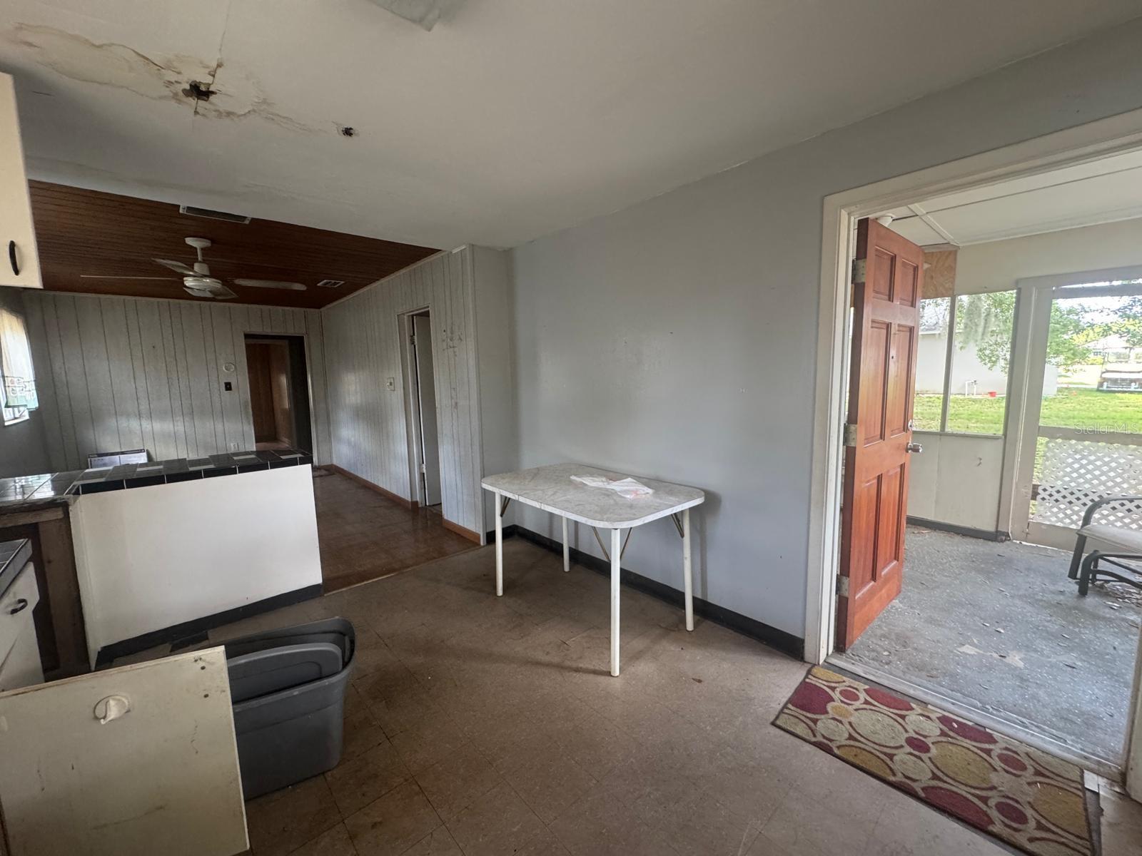 Image 19 of 23 For 1495 Coolidge Avenue