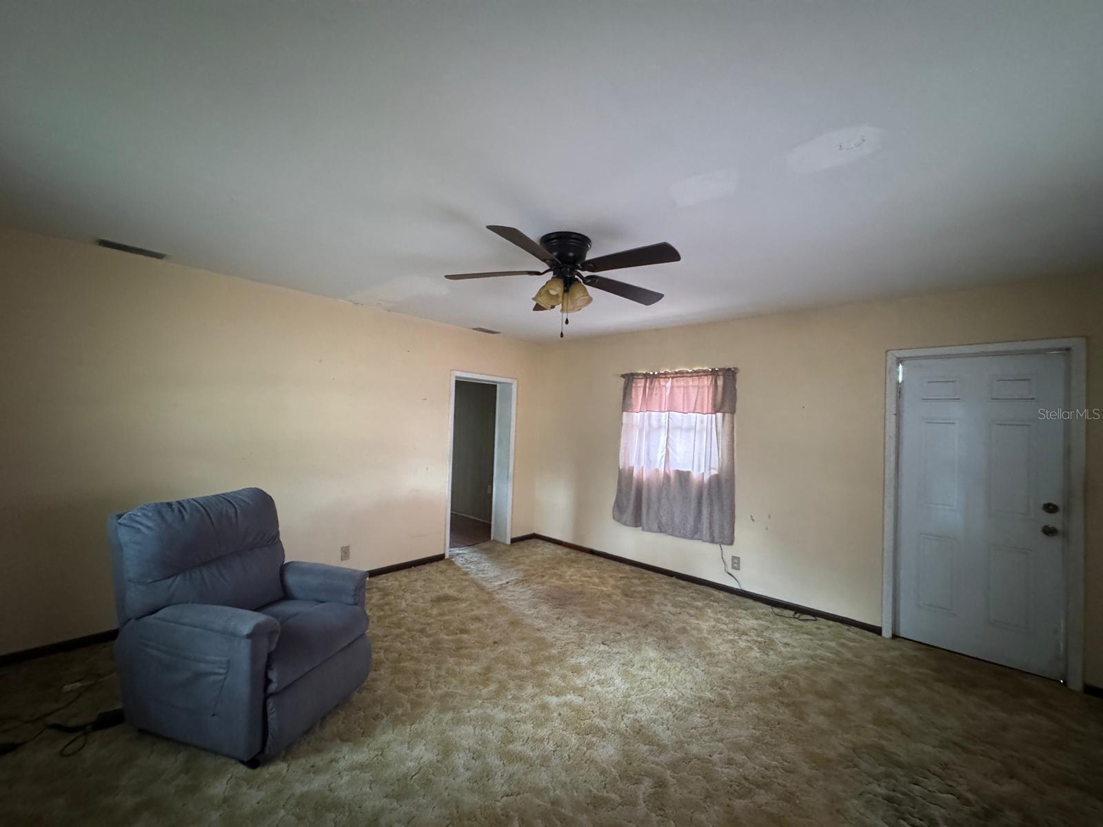 Image 7 of 23 For 1495 Coolidge Avenue