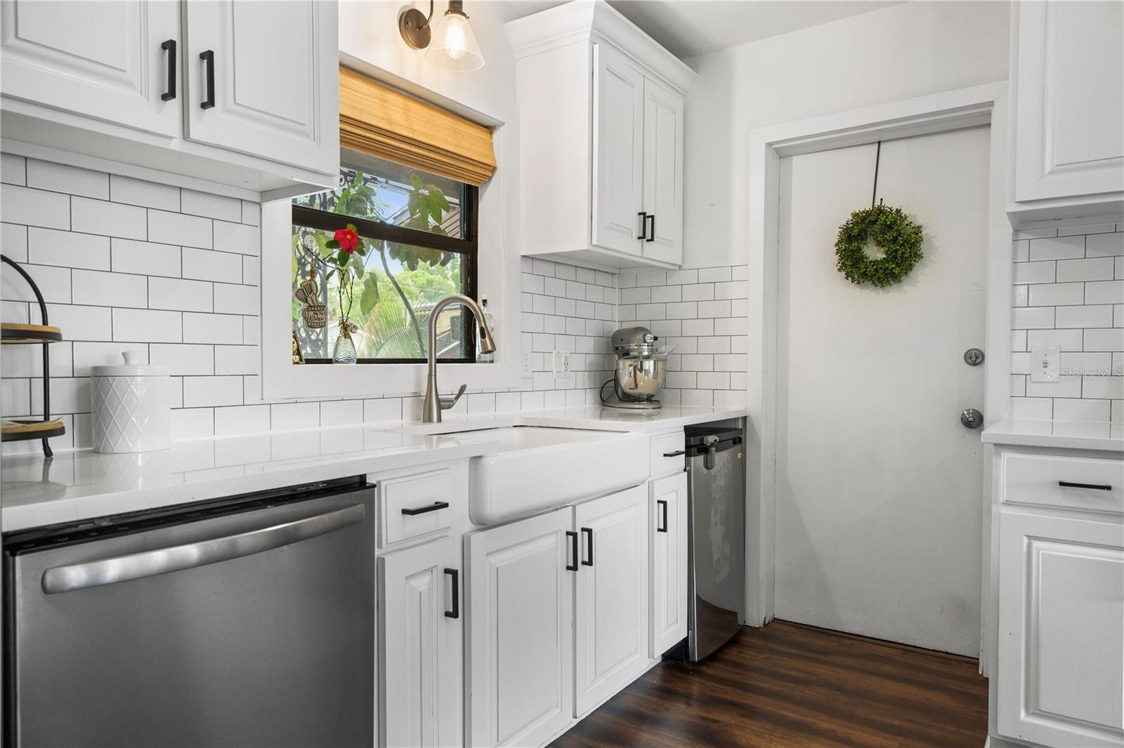 Image 14 of 46 For 2601 Windward Court