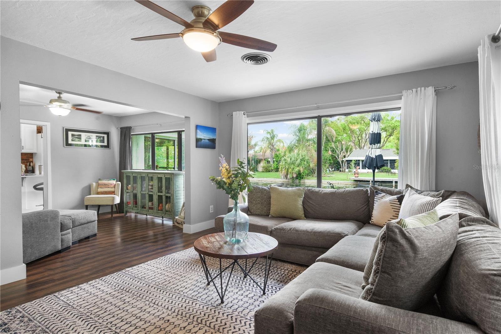 Image 25 of 46 For 2601 Windward Court