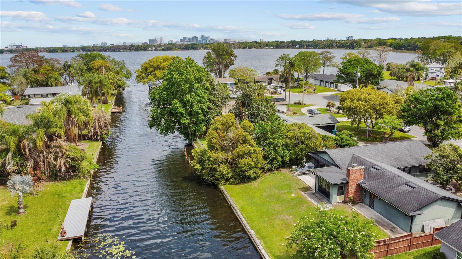 Image 3 of 46 For 2601 Windward Court