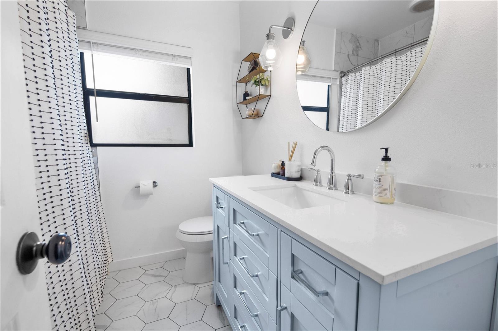 Image 40 of 46 For 2601 Windward Court