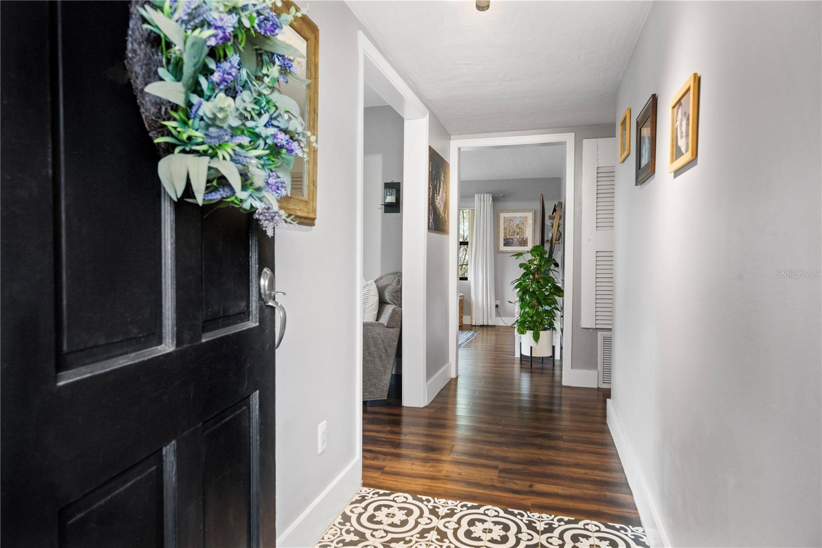 Image 9 of 46 For 2601 Windward Court