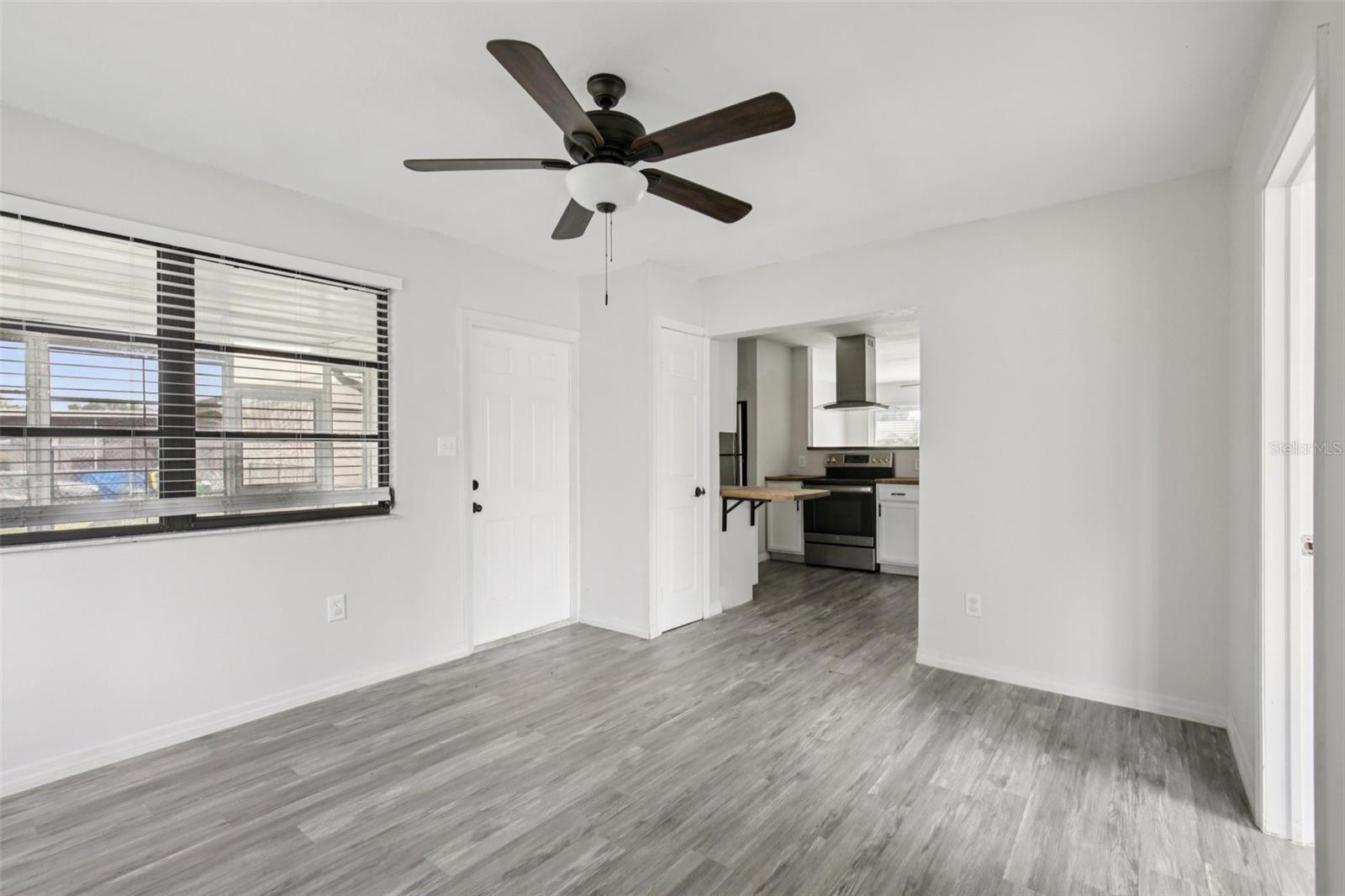 Image 12 of 25 For 7555 Hanchey Street