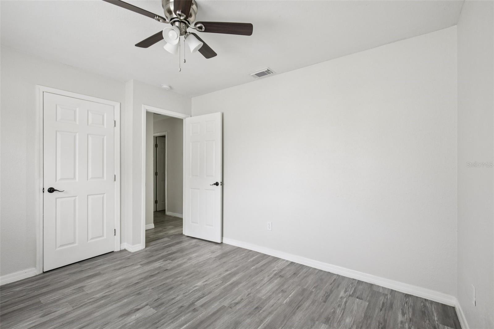 Image 20 of 25 For 7555 Hanchey Street