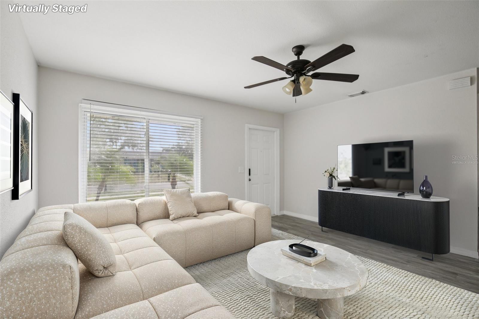 Image 3 of 25 For 7555 Hanchey Street