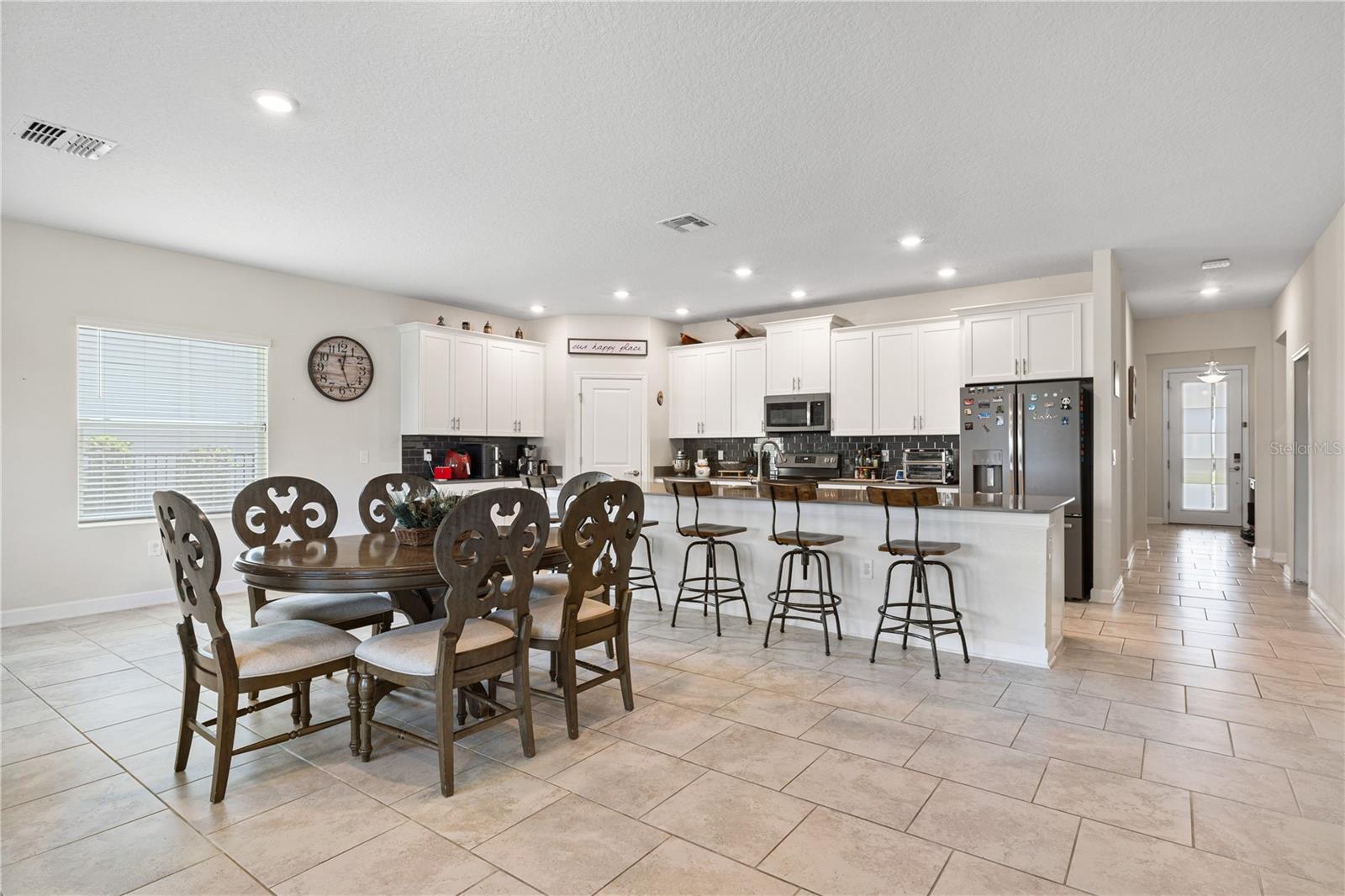 Image 24 of 99 For 11368 Satire Street