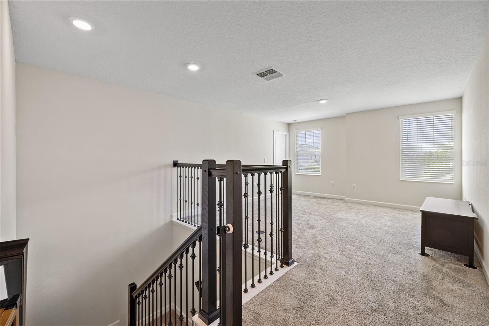 Image 36 of 99 For 11368 Satire Street