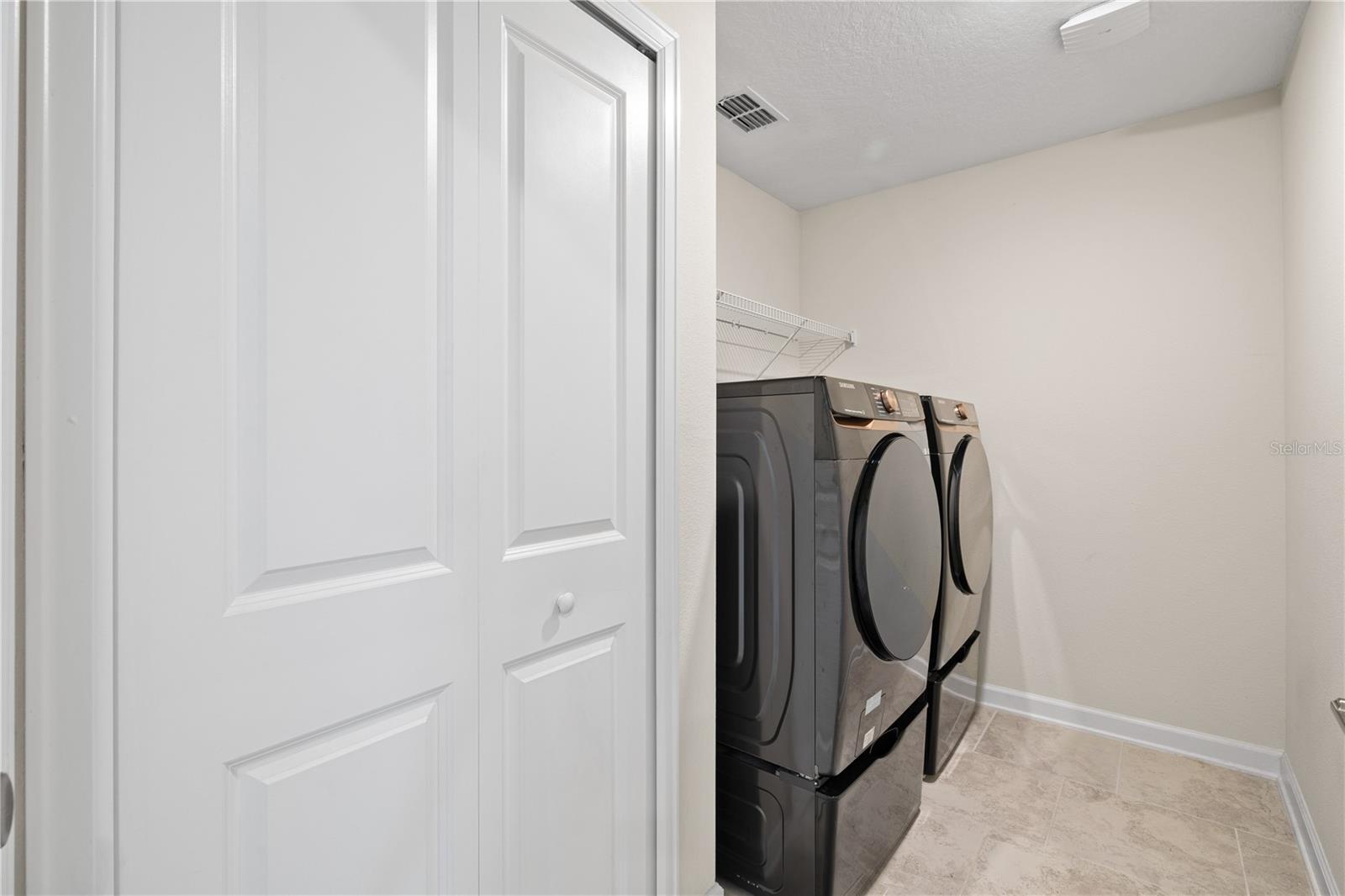 Image 48 of 99 For 11368 Satire Street