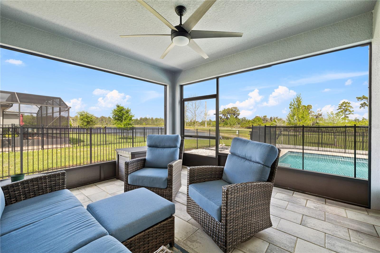 Image 60 of 99 For 11368 Satire Street