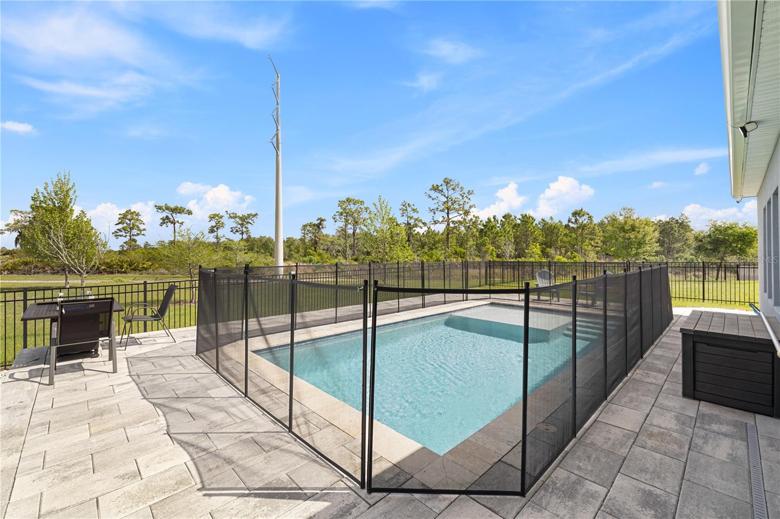 Image 61 of 99 For 11368 Satire Street